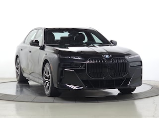 Used 2026 BMW i7 xDrive60 Sedan for sale near Naperville, Hoffman Estates & Aurora IL