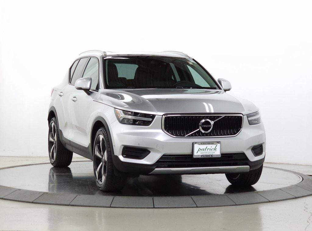 Used 2019 Volvo XC40 Momentum SUV