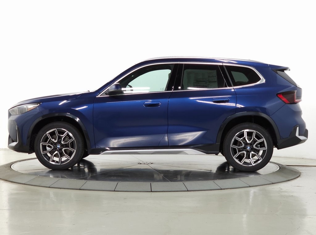 2025 BMW X1 xDrive28i 4