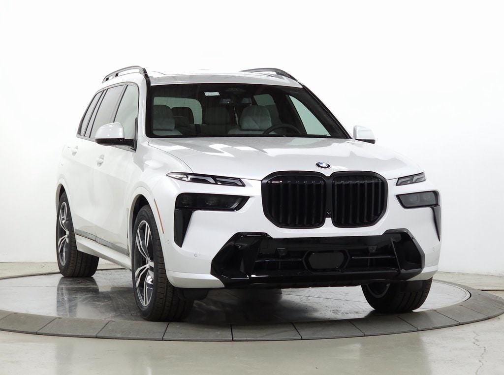 New 2026 BMW X7 xDrive40i SUV