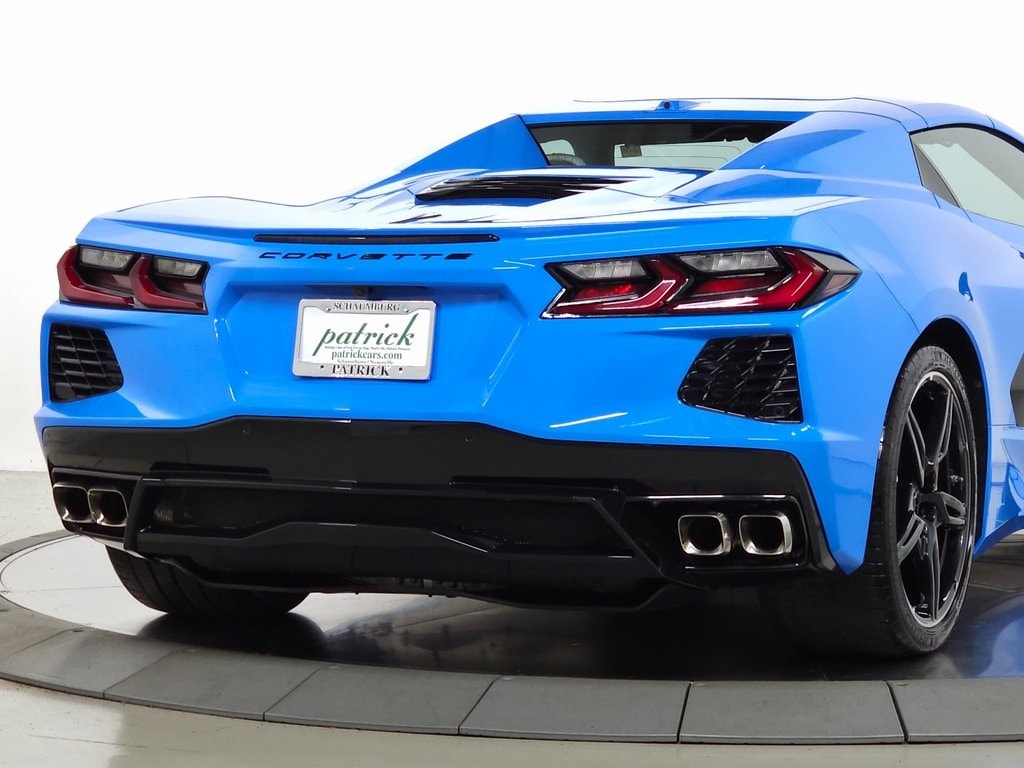 2022 Chevrolet Corvette Stingray 2LT 8