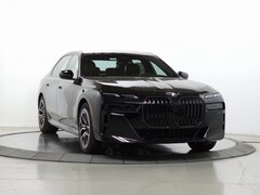 2025 BMW 760i xDrive Sedan