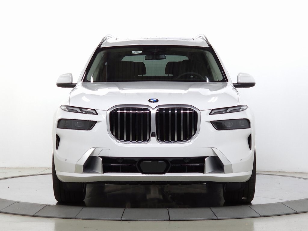 2026 Bmw X7 xDrive40i photo 2