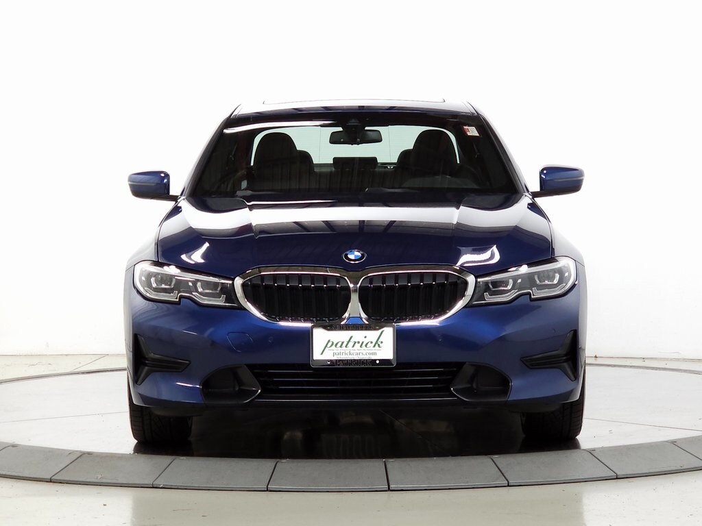 2021 Bmw 330i xDrive photo 2