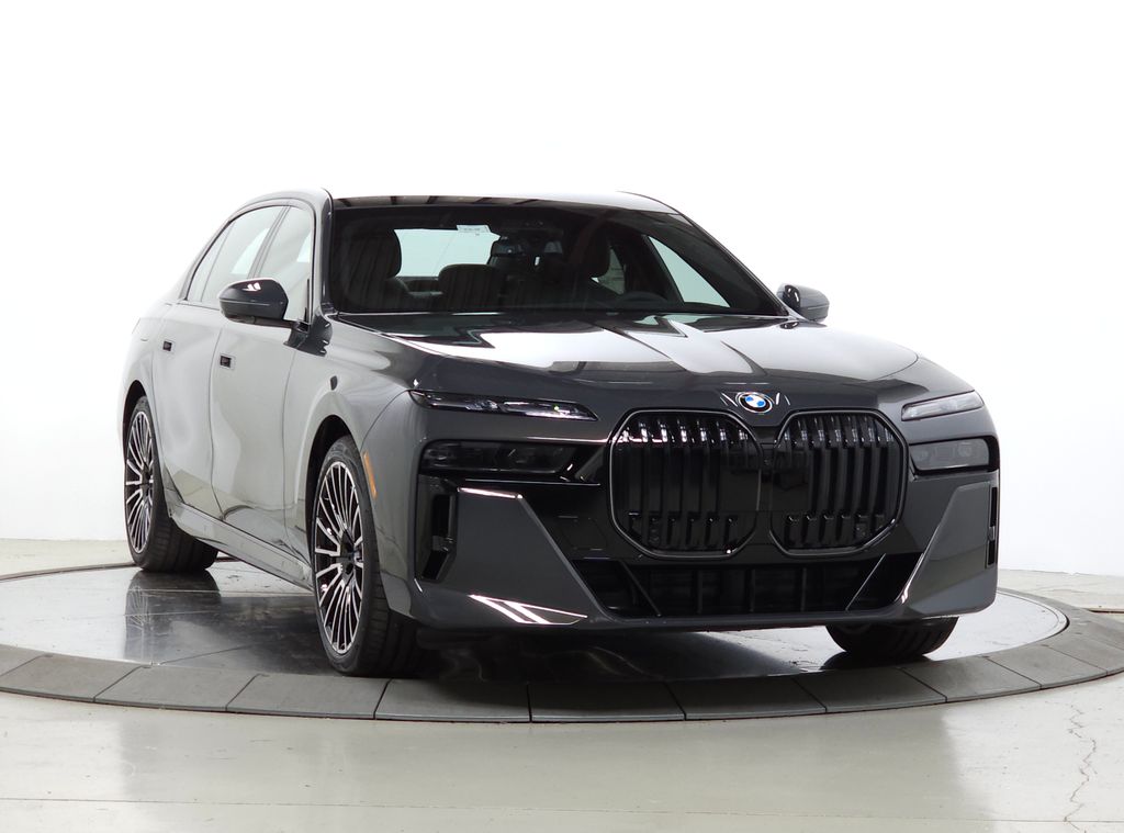 2026 BMW 7 Series 760i xDrive Sedan's photo
