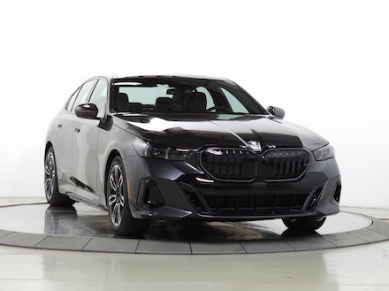 2026 BMW 550e xDrive Sedan