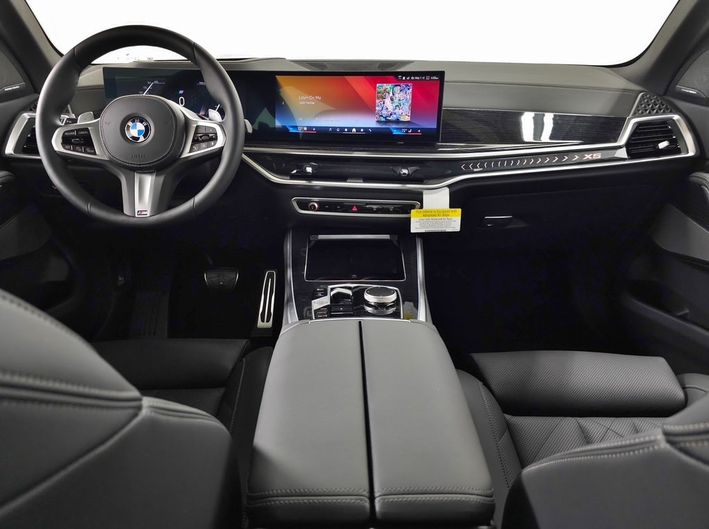 2025 BMW X5 xDrive40i 8