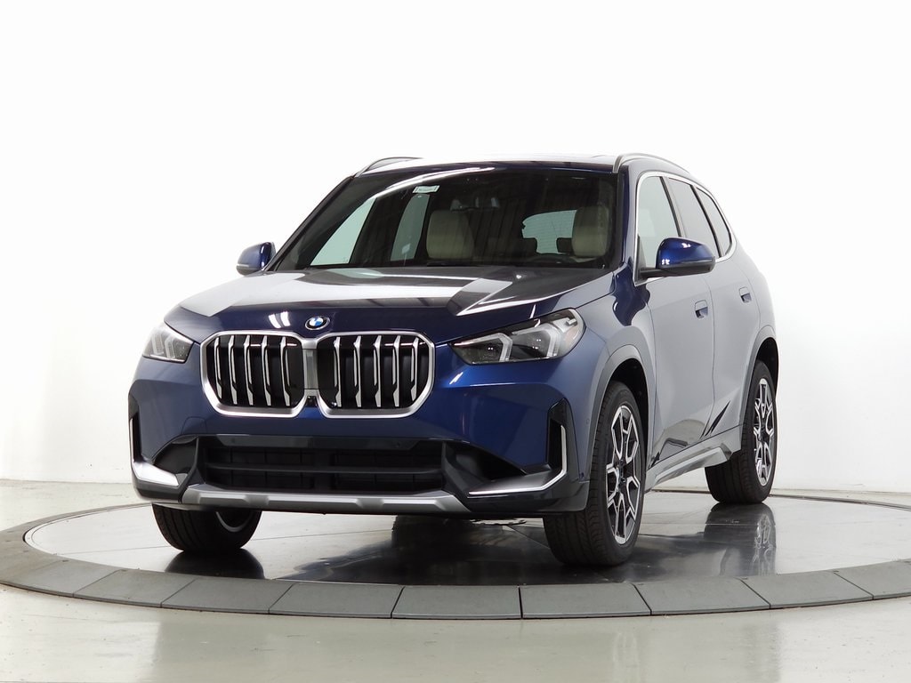 2025 BMW X1 xDrive28i 3