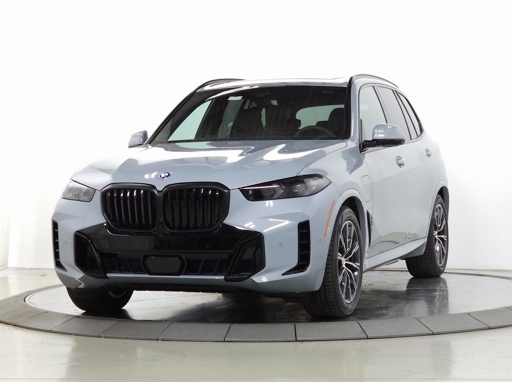 New 2026 BMW X5 xDrive50e M Sport Pro SUV
