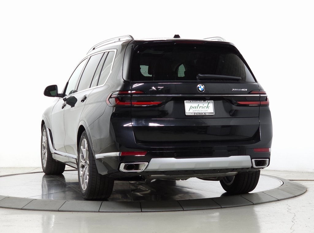 2025 BMW X7 xDrive40i 5