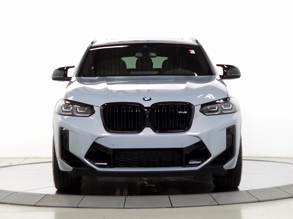 2025 Bmw X4 photo 2