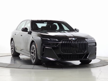 2025 BMW 760i xDrive Sedan WBA33EJ01SCV90157