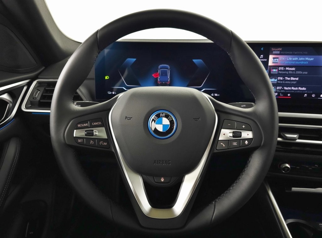 2024 BMW i4 eDrive35 14