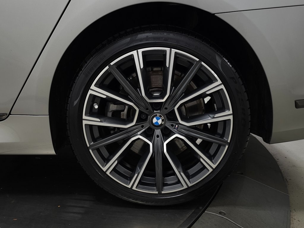 2021 BMW 7 Series 750i xDrive M Sport 13