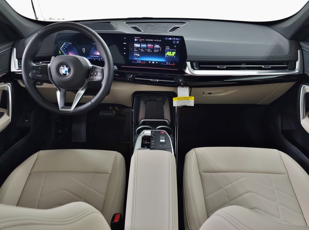 2025 BMW X1 xDrive28i 8