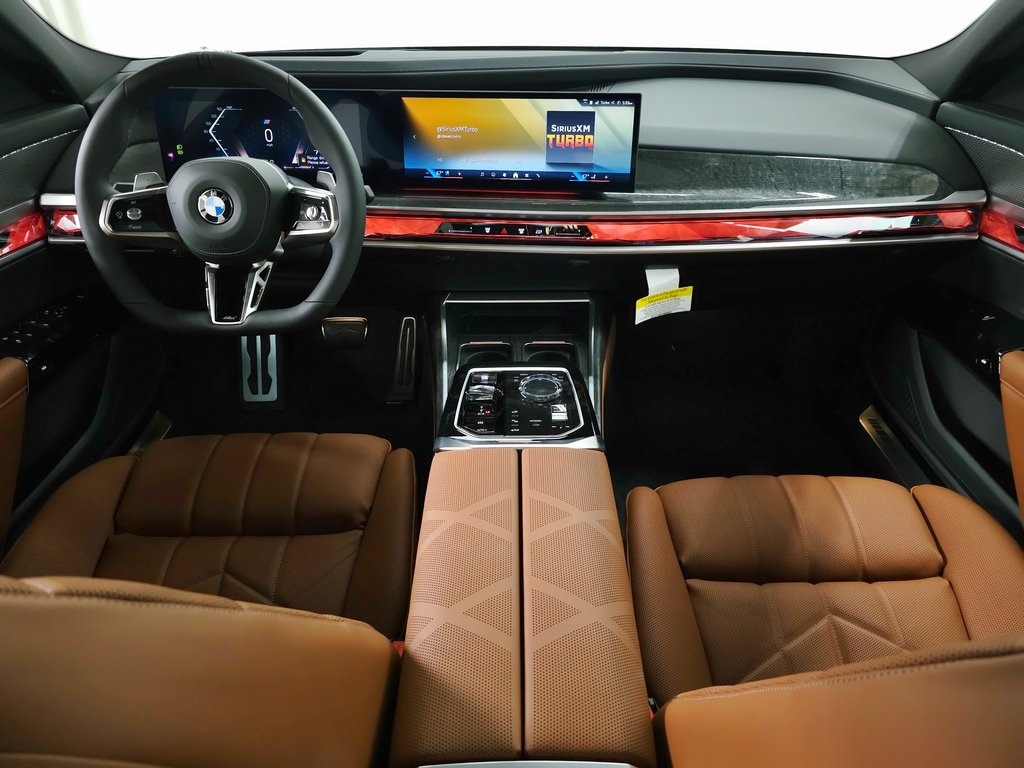 2024 BMW 760i xDrive 7