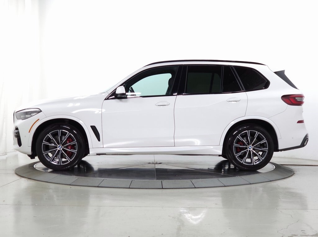 2022 Bmw X5 xDrive40i M photo 2