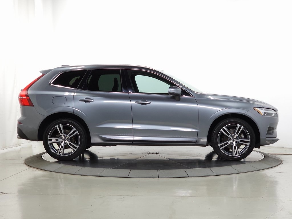 2021 Volvo XC60 T5 Momentum 11