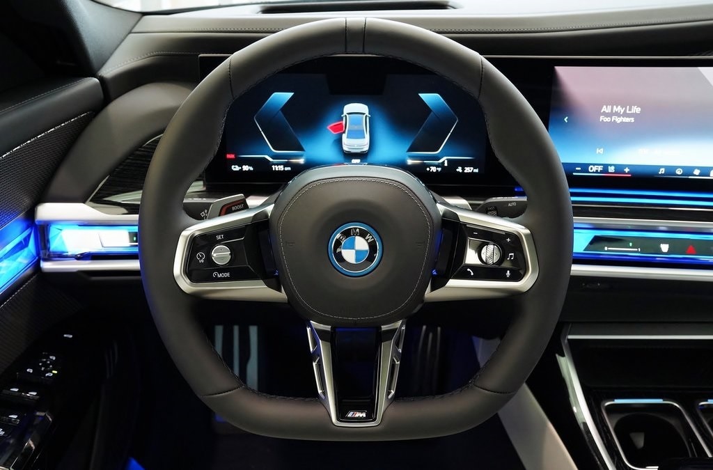 2024 BMW i7 xDrive60 14