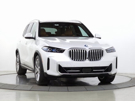 2026 BMW X5 PHEV xDrive50e SUV 5UX43EU02T9318992