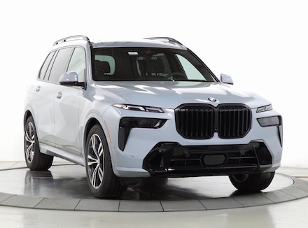 2026 BMW X7 xDrive40i M Sport Pro SUV 5UX23EM00T9232703