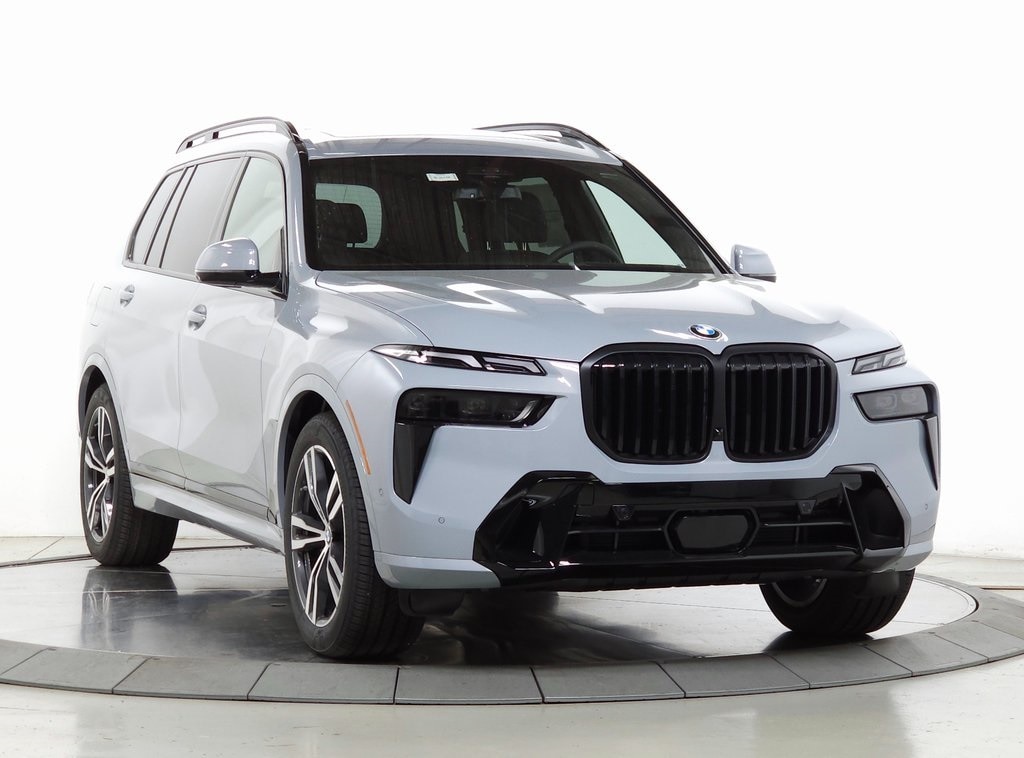 New 2026 BMW X7 xDrive40i M Sport Pro SUV