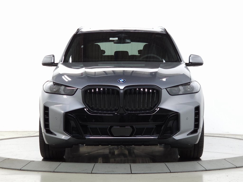 New 2026 BMW X5 PHEV xDrive50e SUV