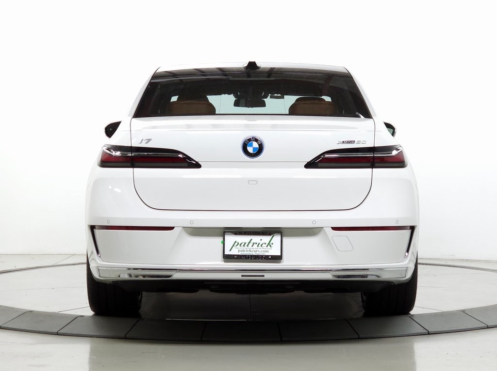 2024 BMW i7 xDrive60 8