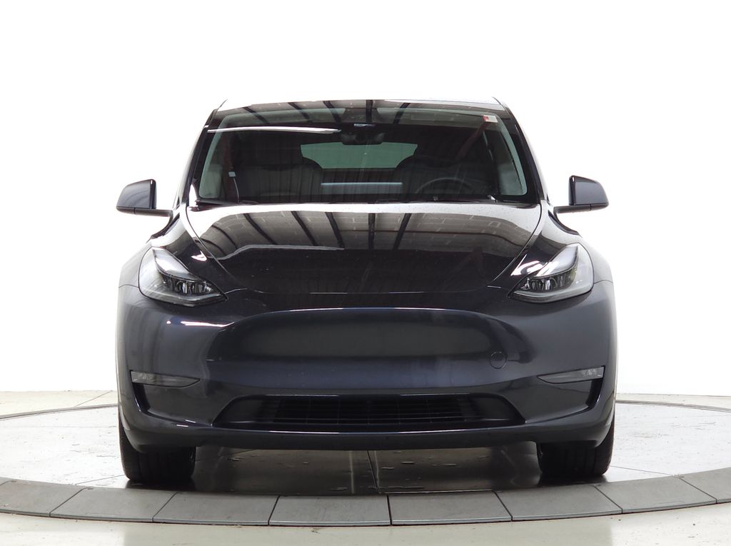 Used 2024 Tesla Model Y Long Range with VIN 7SAYGAEE1RF036063 for sale in Schaumburg, IL
