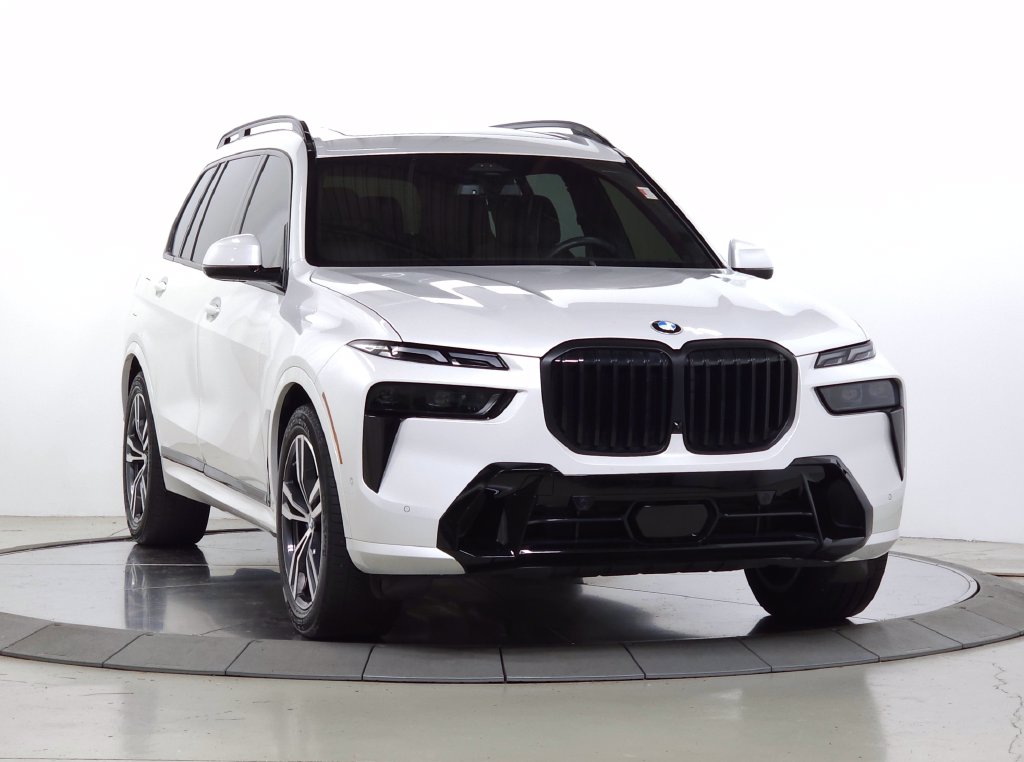 2024 BMW X7 xDrive40i M Sport Pro SUV