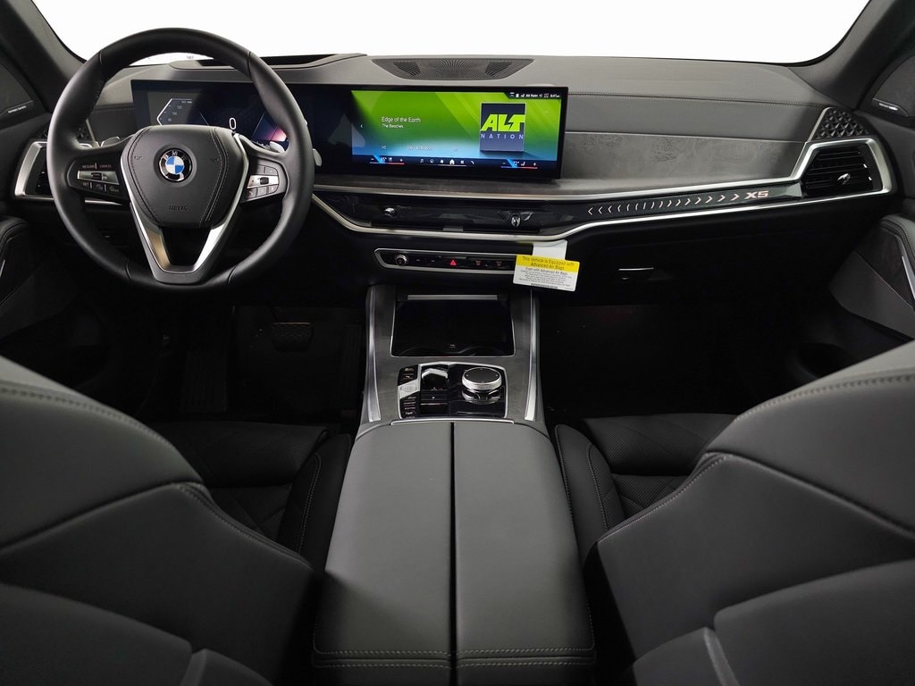 2025 BMW X5 xDrive40i 8