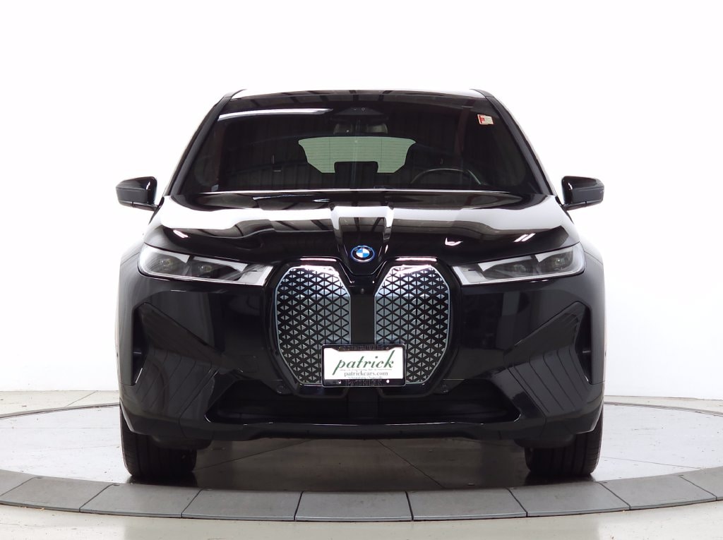 Certified 2024 BMW iX Base with VIN WB523CF00RCP16770 for sale in Schaumburg, IL