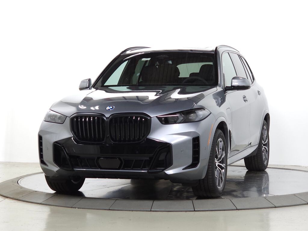 New 2026 BMW X5 PHEV xDrive50e SUV