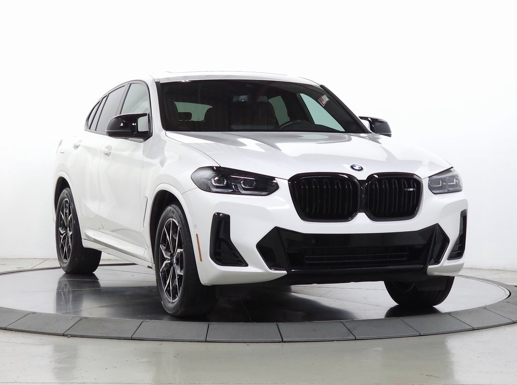 2023 BMW X4 SUV 
