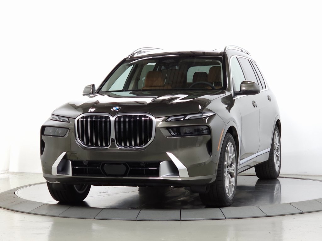 2025 BMW X7 xDrive40i 3