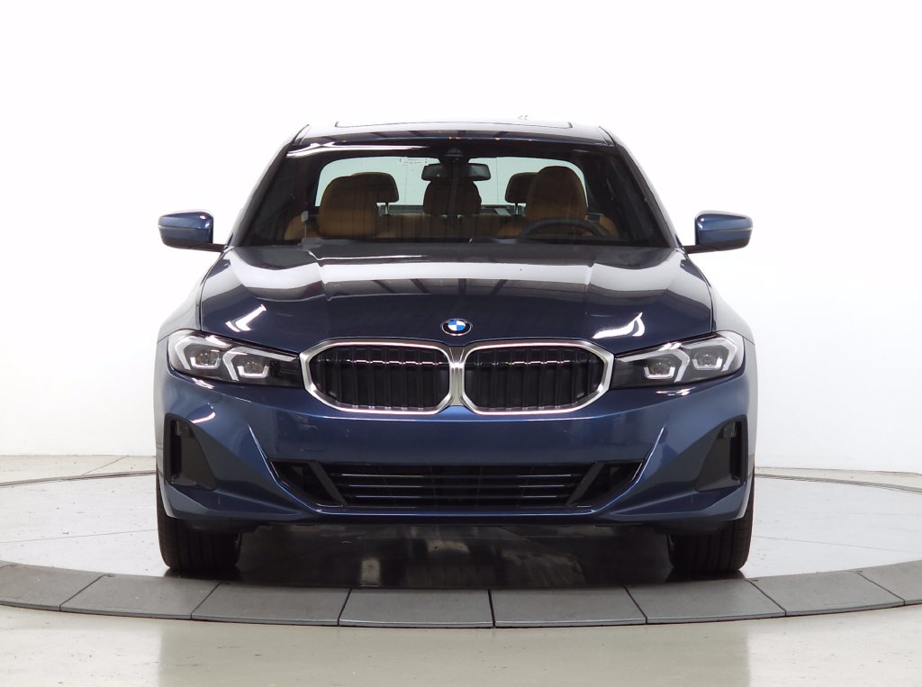 New 2026 BMW 330i xDrive Sedan