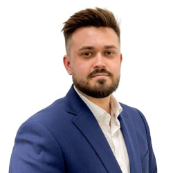 Staff member Elmir Karajic from 016fbb7a1e34