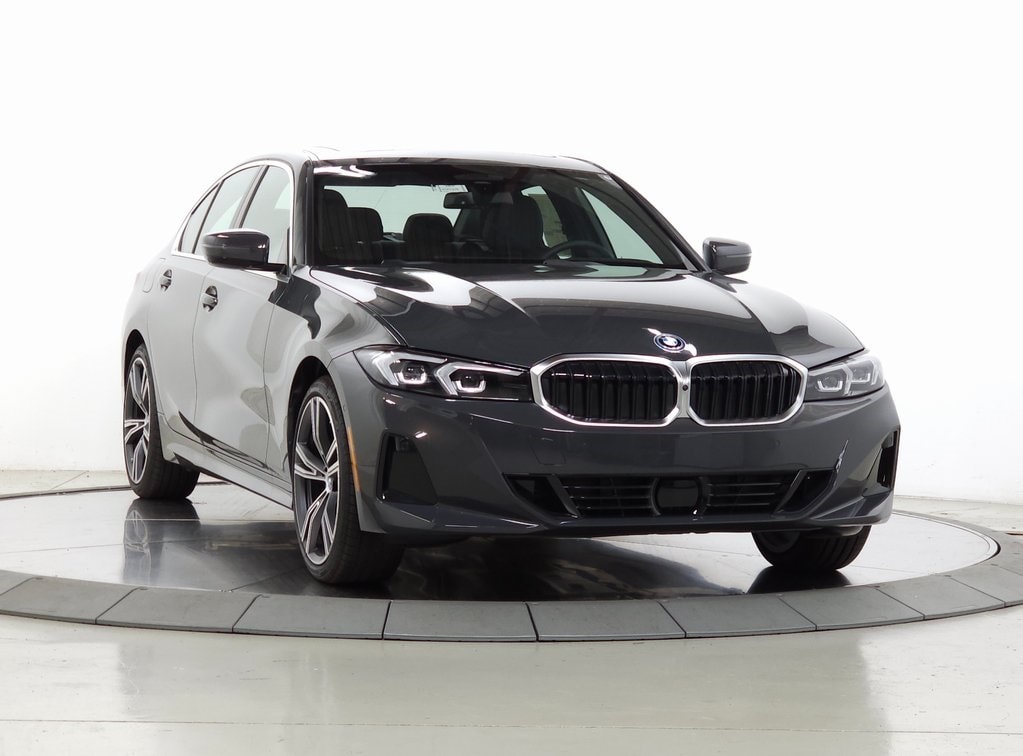 2024 BMW 330e xDrive 1