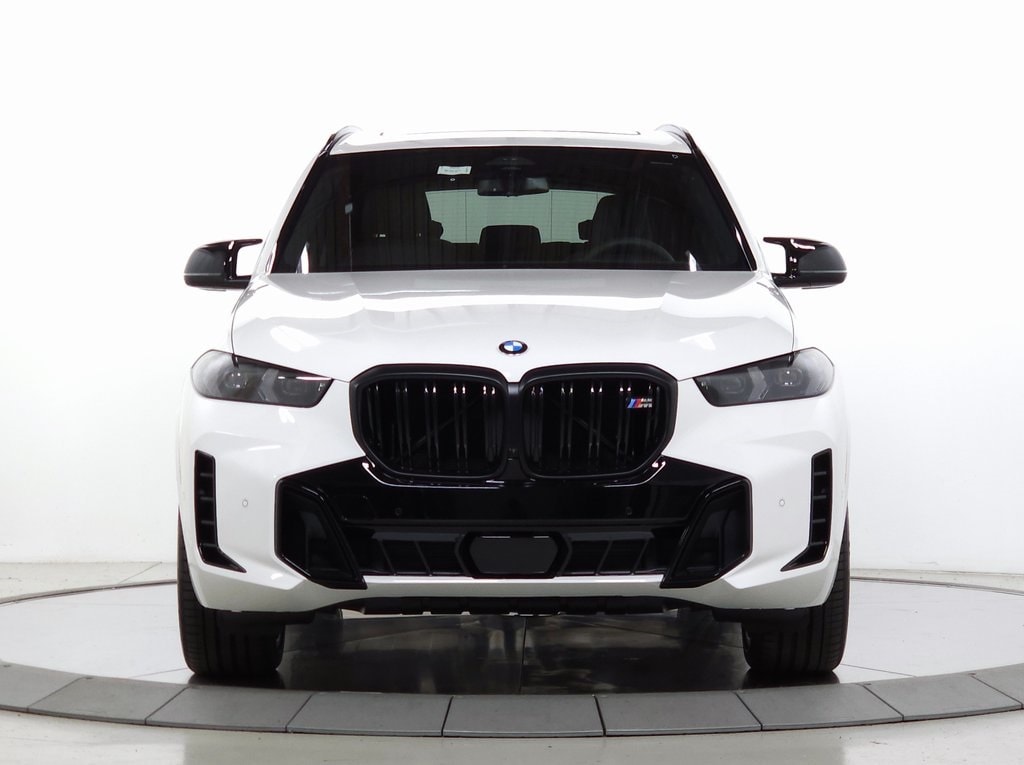 2025 BMW X5 M60i 2