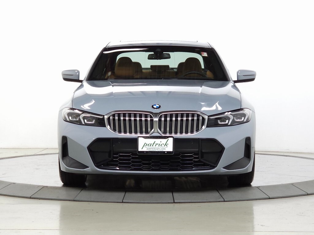 2023 Bmw 330i xDrive photo 2