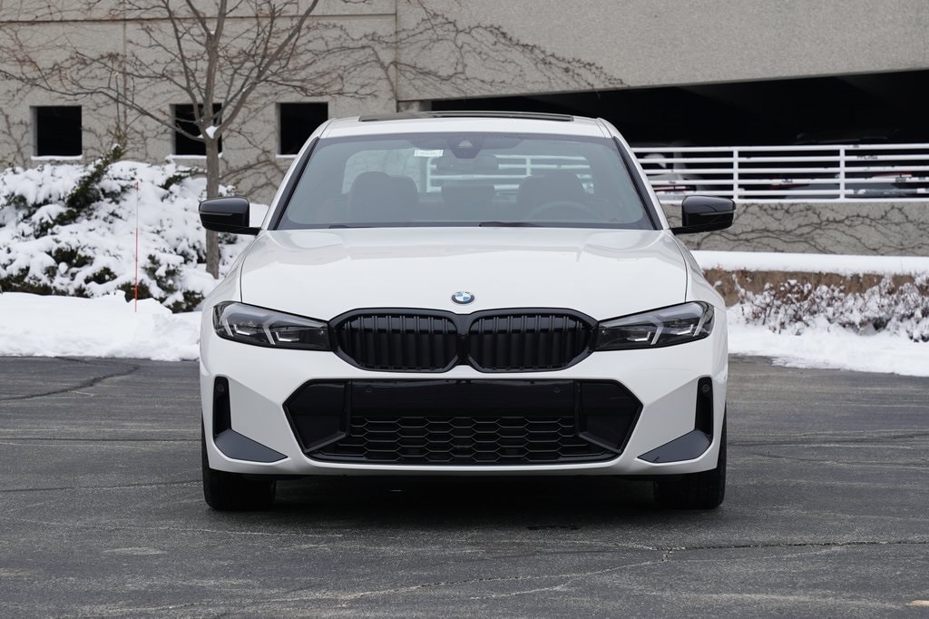 New 2026 BMW 330i xDrive Sedan