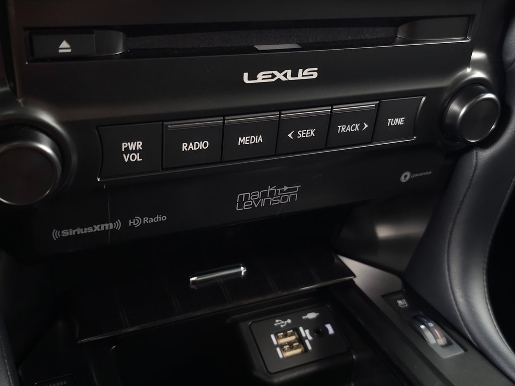 2023 Lexus GX 460 Premium 33