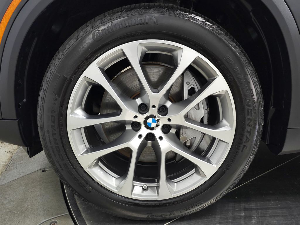 2026 BMW X5 50e - Photo 11