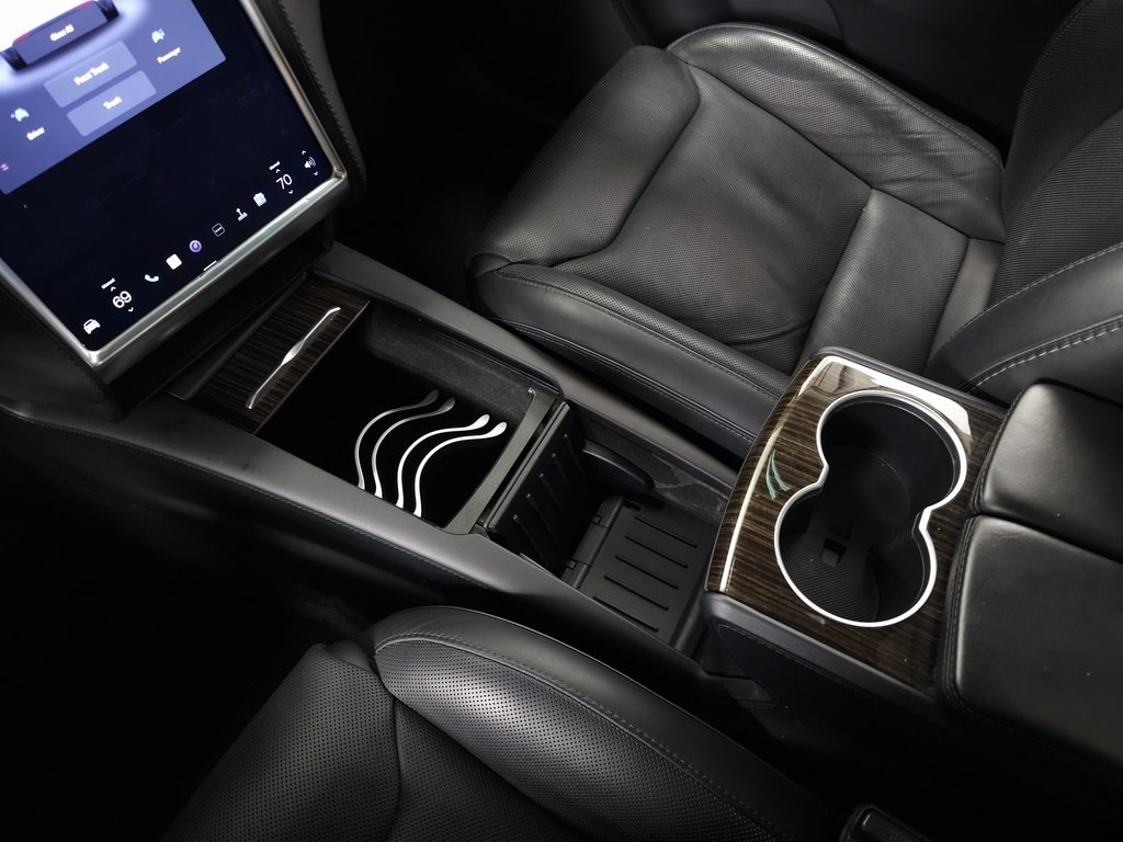 2016 Tesla Model X 90D 35