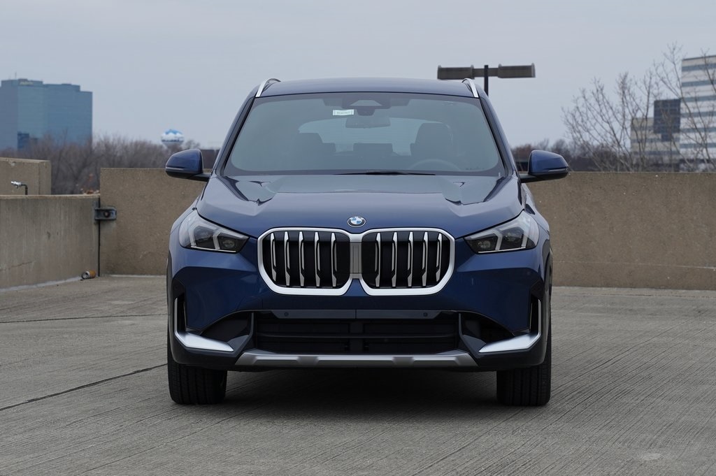 Used 2025 BMW X1 28i with VIN WBX73EF07S5176224 for sale in Schaumburg, IL
