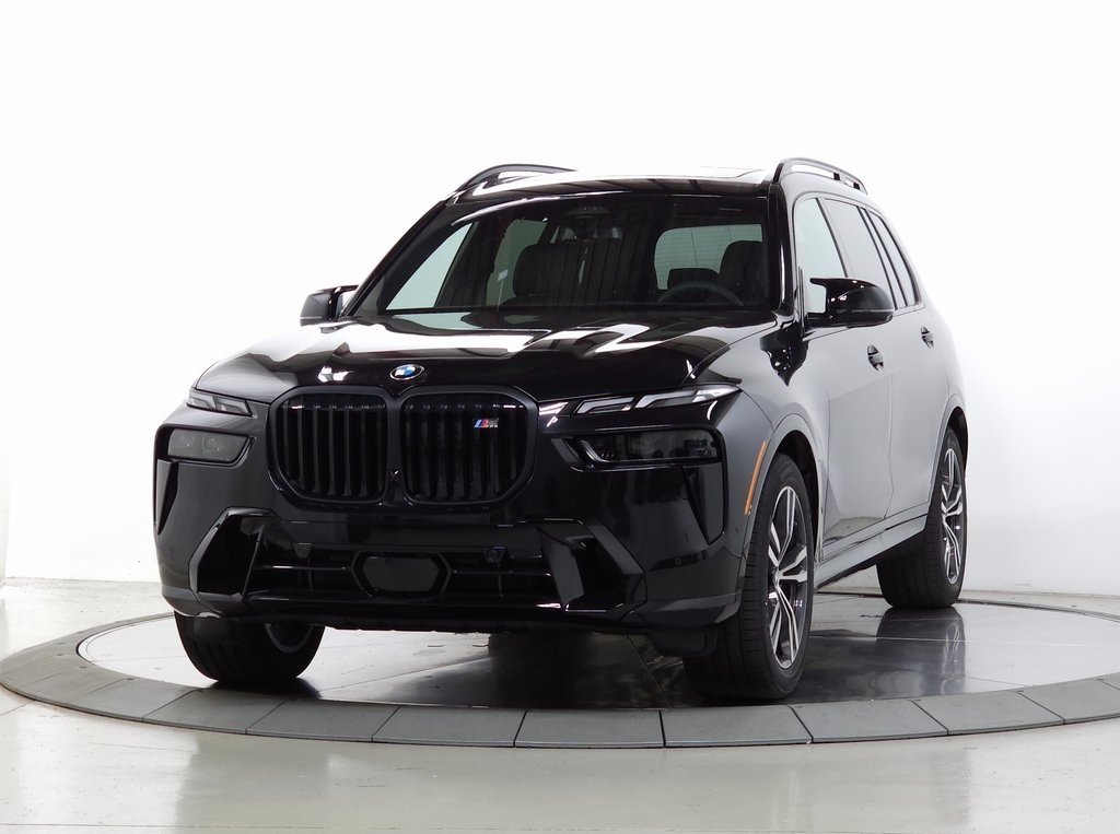 2025 BMW X7 M60i 3