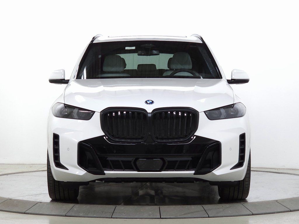 New 2026 BMW X5 PHEV xDrive50e SUV