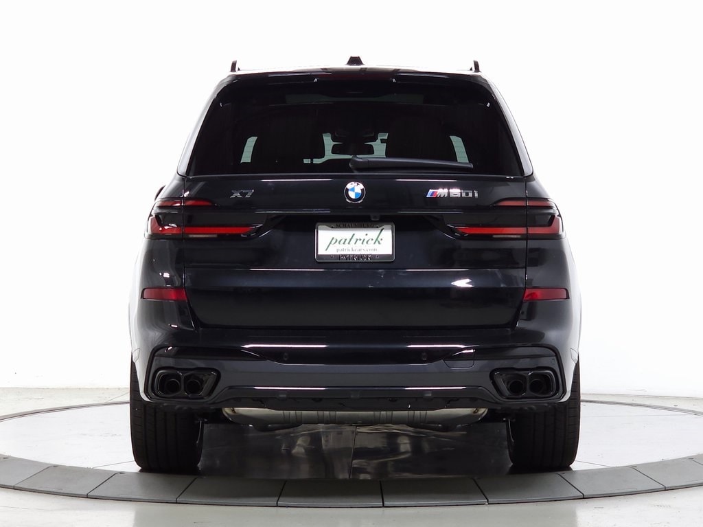 2025 BMW X7 M60i 6