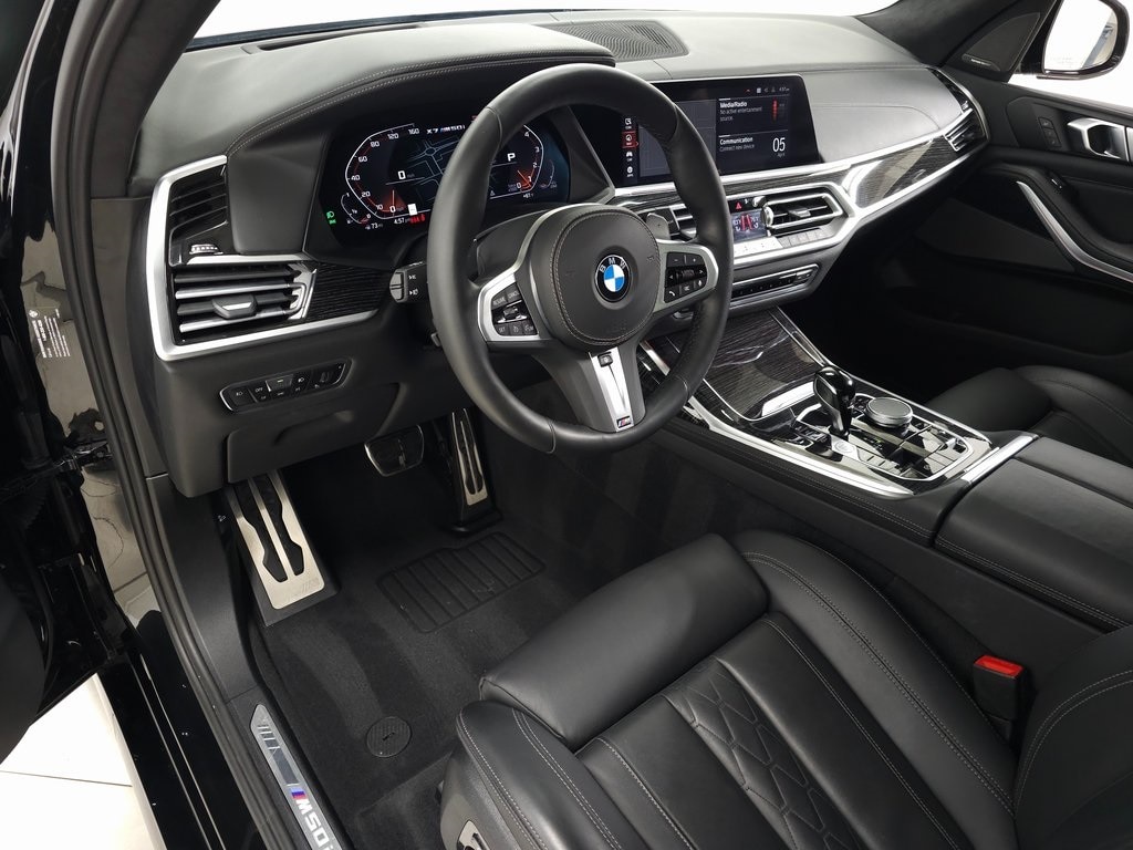 2022 BMW X7 M50i 16