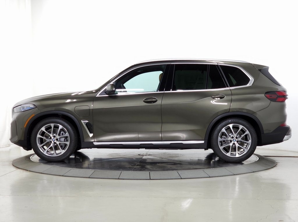 New 2026 BMW X5 PHEV xDrive50e SUV